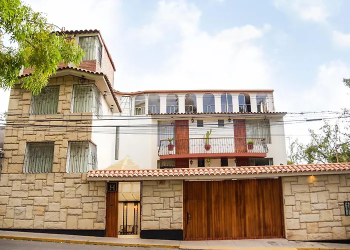 Hotel Benavides